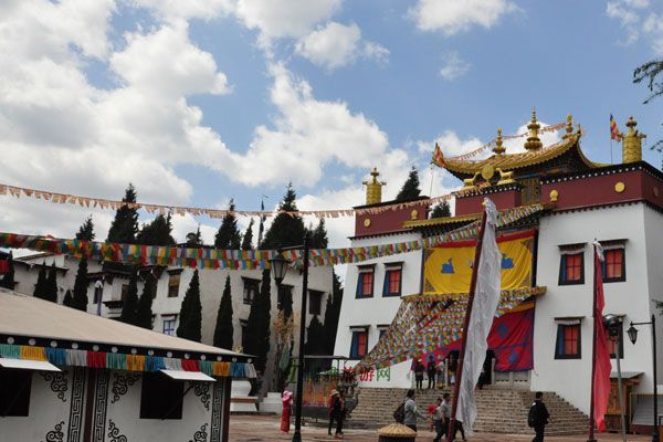 藏族寨